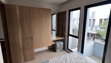 Kesempatan Rumah di BSD, Tangerang, LB 68m², Harga 1,55 Miliar