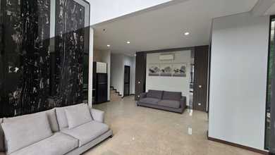 Dijual rumah Premium di BSD, Tangerang - LT 220m²