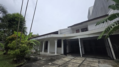 Rumah Mewah di Menteng, Jakarta Pusat, 6 Kamar Tidur, LT 802m²