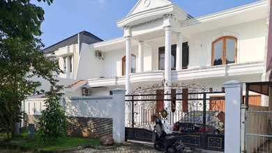 Hunian Elite di Kawasan Serpong, Tangerang Selatan, LB 400m², Harga 9 Miliar