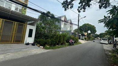 Dijual Kavling 250 m2 Area Komplek Mewah Meruya
