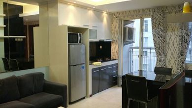 Jual Unit Apartemen Siap Ditempati 2BR Semi Furnished Good Condition