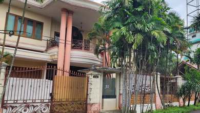 Penawaran Langka, rumah Prestisius di Permata Hijau, Jakarta Selatan, LB 1000m²