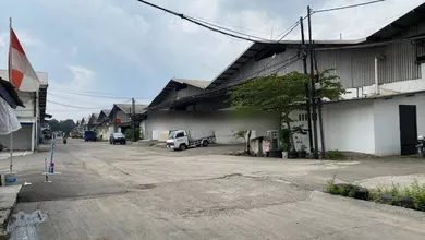 Gudang Di Pulo Gadung