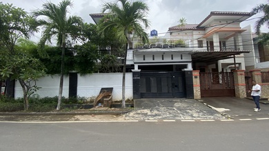 Penawaran Langka, rumah Mewah di Cempaka Putih, Jakarta Pusat, LB 600m²