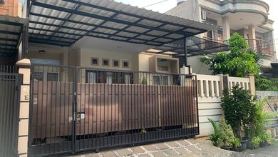 Rumah Mewah di Sunter, Jakarta Utara, 3 Kamar Tidur, LT 142m²