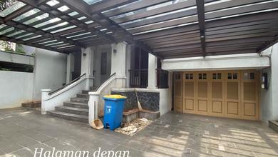 Hunian Mewah di Menteng, Jakarta Pusat, 4 KT, LT 323m²