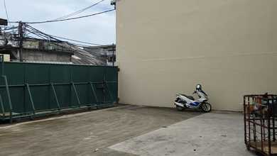 Pegudangan Multi Guna Kapuk Zona.pergudangan Dan Lift Barang Hadap Selatan Unik