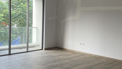 Rumah Sewa Nyaman Lokasi Golf Island, Jakarta Utara, LB 350m²