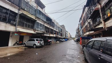 Dijual ‼️*ruko Robinson, Bandengan Selatan, Angke , Jakarta Barat*lt 4x17lb 4x16 3.5 Lantailantai Paling Atas Ada 2 Kamar Hadap Timurakses Kontainer (double Angkle / Fuso)harga 3.1m 