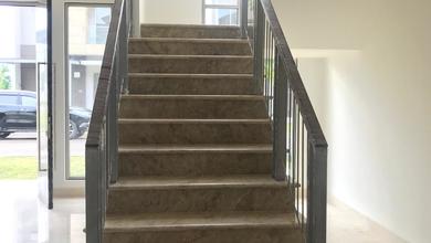 Rumah Area Premium Golf Island, Jakarta Utara - Harga Menarik 6 Miliar