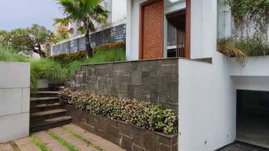 Kesempatan Eksklusif, rumah Mewah di Pondok Indah, Jakarta Selatan, LB 654m²