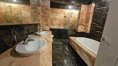 Apartemen Eksklusif Dijual di Pantai Mutiara, Jakarta Utara, Luas 206m²