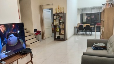 Rumah Siap Pakai di Area Serpong Utara, Tangerang Selatan, LT 162m²