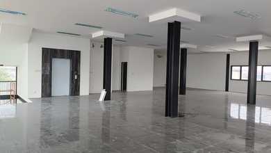 Perkantoran 5 Lt dan Gudang Lt 2.827 m2 Lb 2.750 m2 Kebayoran Lama Jakarta Selatan