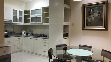 Rumah Mewah di Kawasan Puri Mansion, Jakarta Barat, LB 180m², Harga 5,5 Miliar