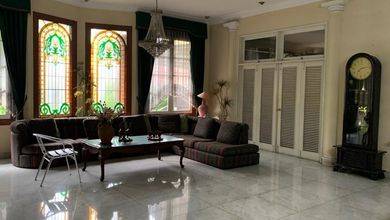 Jual Rumah Cantik Luas 383 m2 area Pondok Indah, Jakarta Selatan