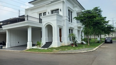Penawaran Eksklusif, rumah Mewah di Alam Sutera, Tangerang, LB 250m²
