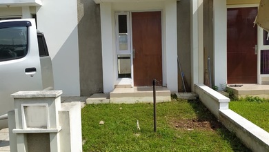 Rumah Eksklusif LT 102 m2, di Suvarna Sutera, Tangerang