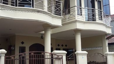 Rumah Siap Huni di Area Ciputat, Tangerang Selatan, LT 135m²