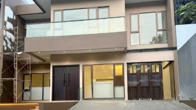 Rumah Area Luxury Bintaro, Tangerang Selatan - Harga Menarik 10,5 Miliar