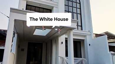 Rumah Elite di Kawasan Pondok Pinang, Jakarta Selatan, LB 250m², Harga 3,5 Miliar