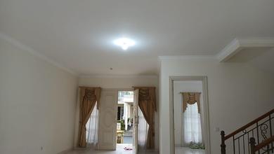 Rumah Area Premium BSD City, Tangerang - Harga Terbaik 5,5 Miliar