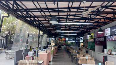 Ruang Usaha di Kampung Artis Lebak Bulus Jakarta Selatan 2 Lantai Parkiran Luas