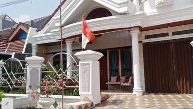 Jual Rumah Strategis di Duta Harapan, Bekasi - LT 150m²