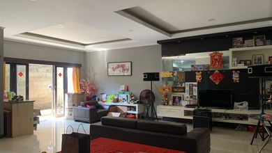 Rumah Mewah di Kawasan Panjer, Denpasar, LB 135m², Harga 3 Miliar
