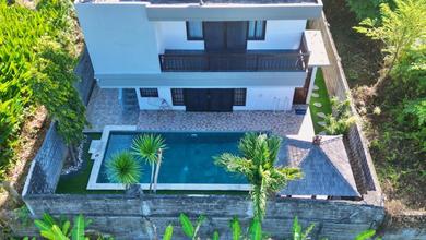 Modern Villa At Batubelig With Amazing Rice Field Views