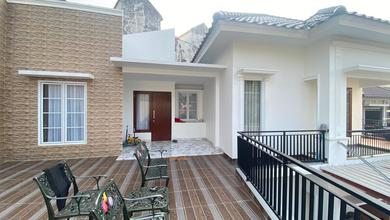 Rumah Elite di Kawasan Cibubur, Bekasi, LB 300m², Harga 3,4 Miliar