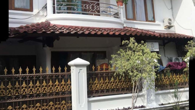 Penawaran Langka, rumah Mewah di Kayu Putih, Jakarta Timur, LB 200m²