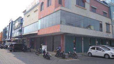 3 Ruko Gandeng 3 lantai di Ujung Menteng Cakung Jakarta Timur