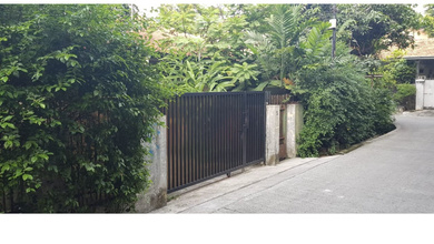 Rumah Mewah di Mampang Prapatan, Jakarta Selatan, 4 Kamar Tidur, LT 388m²