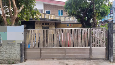 Kesempatan Eksklusif, rumah Mewah di Pulomas, Jakarta Timur, LB 180m²