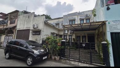 Hunian Elegan di Pasar Minggu, Jakarta Selatan, 6 Kamar Tidur, LT 144m²