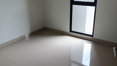 Rumah Idaman di Summarecon Crown Gading, Bekasi, 3 KT, Harga 1,95 Miliar