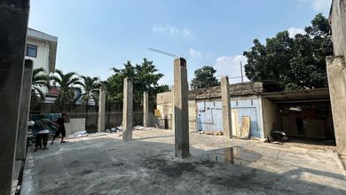 Tanah Komersial Pinggir Jalan Raya Area Pasar Minggu