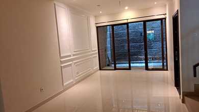 Rumah Area Luxury Pasar Minggu, Jakarta Selatan - Harga Terbaik 4 Miliar