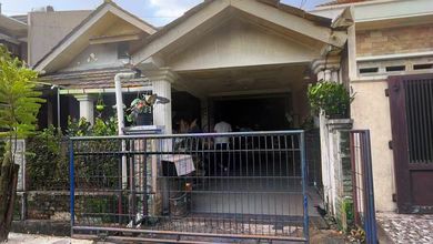 Properti Siap Huni di Area Kemang Pratama, Bekasi, LT 216m²