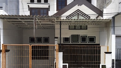 Properti Siap Pakai di Area Mulyorejo, Surabaya, LT 102m²
