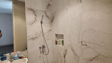 Rumah Mewah di Kawasan Sukolilo, Surabaya, LB 214m², Harga 4,45 Miliar