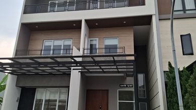 Dijual rumah Premium di Sutera Onix Alam Sutera, Tangerang - LT 200m²