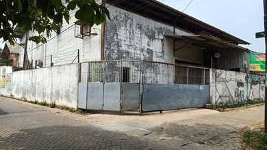 Gudang Jl Kali Bawah Di Cipondoh Unfurnished 425.0 M² Dekat Green Lake