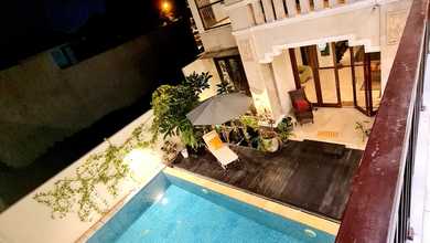 Jual Rumah Eksklusif LT 300 m2 Kawasan Alam Sutera, Tangerang