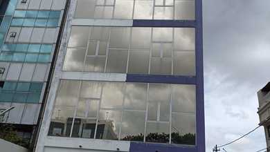 Perkantoran Bagus 2000 m2 SHM Jatinegara, Jalan Raya Jakarta Timur