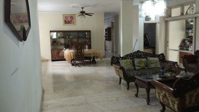 Penawaran Langka, rumah Prestisius di Menteng, Jakarta Pusat, LB 350m²