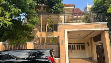 Rumah Mewah di Setiabudi, Jakarta Selatan, 5 KT, LT 280m²