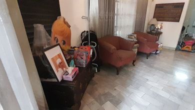 Rumah Mewah di Puri Indah, Jakarta Barat, 3 Kamar Tidur, LT 270m²